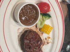 -食间牛排(重庆路万达店)