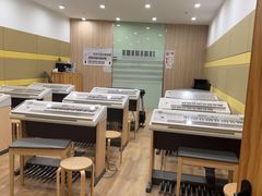 -雅马哈音乐中心 钢琴双排键鼓吉他(静安大融城店)