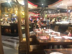 -四海一家自助餐(益田假日广场店)