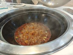 -哈尔滨烧烤·山河村铁锅炖(交大店)
