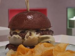 -潮一不贰·法式甜品·生日蛋糕·西式简餐(外滩店)