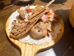 -聚汇三少·龙虾·中餐厅(莫邪路新天地店)