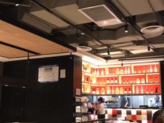 大堂-必胜客(新中纬店)