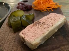 -羽深肉铺 Steak & Wine