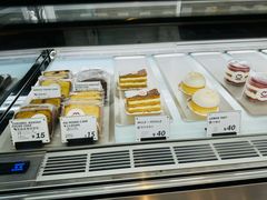 -MEEBO KAFEE米咖焙坊(虹桥路店)