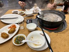 -濠轩阁特色生蚝火锅总店