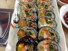 金枪鱼寿司-郑阿姨的家·이모네·韩料&烤肉(武川路店)