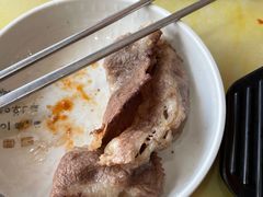-牛信亭韩国料理·炭火烤肉(紫藤路店)