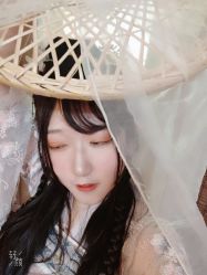 -汉仪华裳汉服馆(打浦桥店)