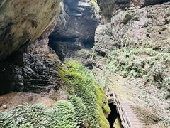 -龙水峡地缝景区