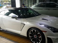 珠海尊车汇高端汽车服务(德国Ceramic&nbsp;PRO汽车钻石镀晶，全车永久保护)-珠海尊车汇龙膜精英店