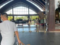 -三亚湾海居铂尔曼度假酒店