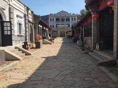 -清风小镇闯关东影视基地