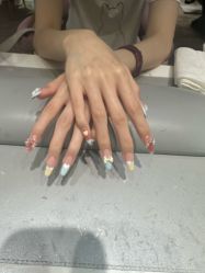 -丽心自助美甲美睫