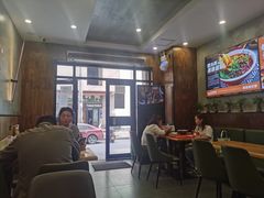大堂-螺小胖柳州螺蛳粉(钟楼总店)