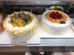 -皇冠幸福里动物奶油生日蛋糕(万达店)