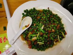 -榕江牛瘪牛肉火锅