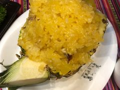 -香巴拉云南餐厅(华莱坞店)