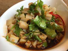 酸辣藕丁-東舍食唐精品陕菜馆