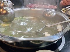 -牛一煲美食(江高店)