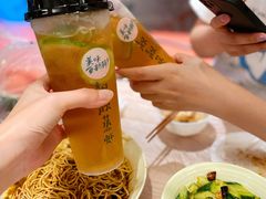 -靓靓蒸虾·头牌蒸虾(万松园玲珑店)