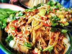 -马路边边串串香形象店(磐石路店)