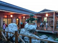 android_upload_pic-山明水秀大饭店