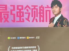 -凤凰汇购物中心