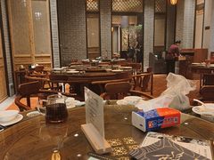 -龙悦湾酒家·八阵鱼生·渔人码头店
