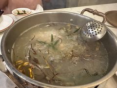 -濠轩阁特色生蚝火锅(水湾路店)
