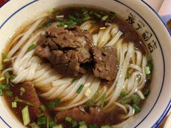 -矮子粉店1985·长沙米粉(湘春路店)