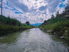 -仙山谷激浪漂流