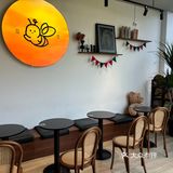 享受甜点与饮品