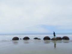 -摩拉基大圆石