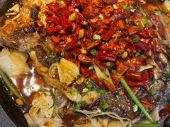-鸣记脆皮烤鱼·海鲜烤鱼(三八广场店)