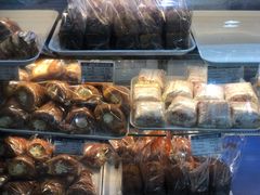 -白玉兰食品(汇联商厦店)