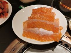 -钱小奴海鲜自助黑金店(杭州滨江龙湖店)