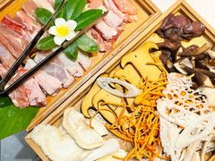 临沧土鸡-花菇朵·野生菌锅·云南美食(后沙峪店)