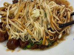 -李与白包子铺(桐梓林店)