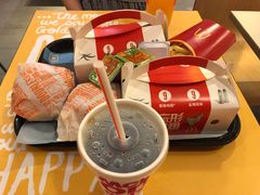 -麦当劳(沙井京基百纳广场店)
