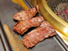 -铭牛烧肉·和牛海鲜自助(高新月牙湖店)