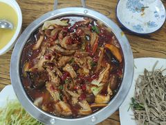 -溢心园香河肉饼总店