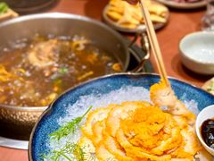 -菌子鲜汤野生菌锅