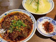 -肖四女乐山跷脚牛肉(世博源店)