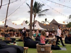 -FINNS Beach Club