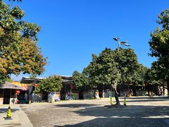 -满記土窑烧鷄波浪山莊