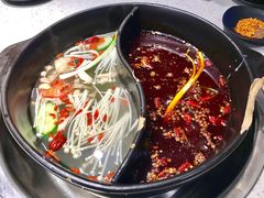 鸳鸯锅-钢管厂五区小郡肝串串香(南山店)