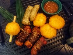 Golden虾饼-浩海火燒雲傣家菜(芮欧百货店)