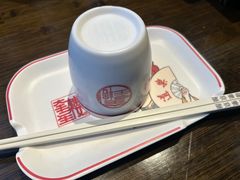 餐具摆设-道乐烧肉酒馆