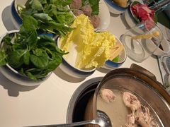 -烹然四季椰子鸡火锅(姚家园万象汇店)